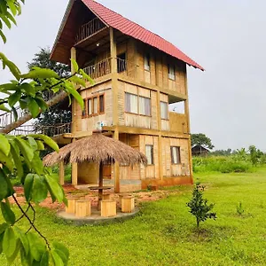 Rock Shade Chalet- Lodge