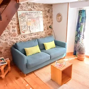 latelier-de-pierres.hotels-rhonealpes.com/